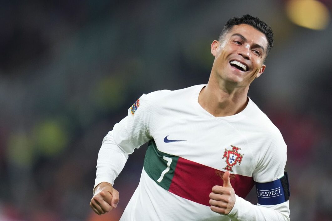 Ronaldo became the richest footballer in the world - Turkish Weekly