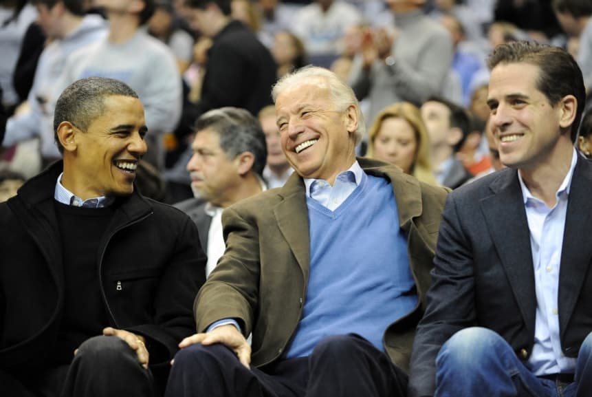 Photo: Obama and the Bidens, 2010