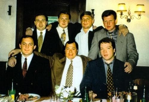 Rice.  2. Lev Kvetnoy (top right) in company with Andrey Skoch (bottom right) and organized criminal group members Mikhailov, Averin and others. Source: compromat.ru